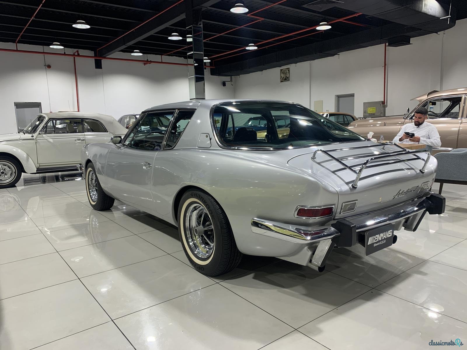 1976' Avanti II photo #1