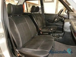 1980' BMW 5 Series photo #3