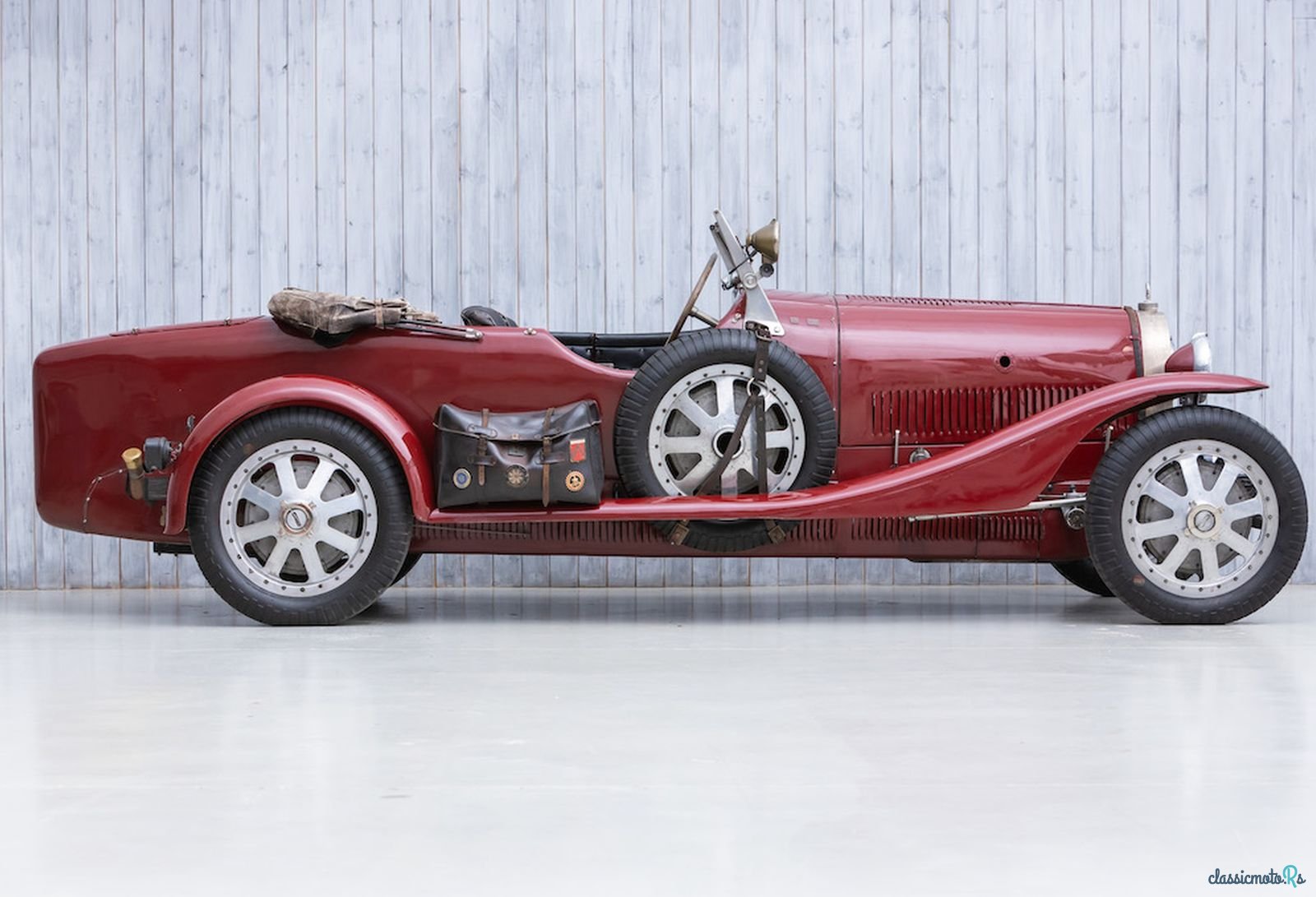 1927' Bugatti Type 43 photo #2