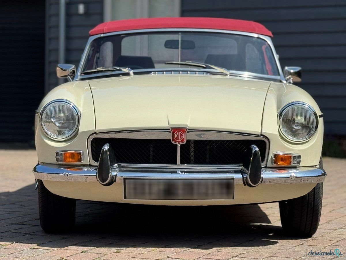 1972' MG MGB photo #3