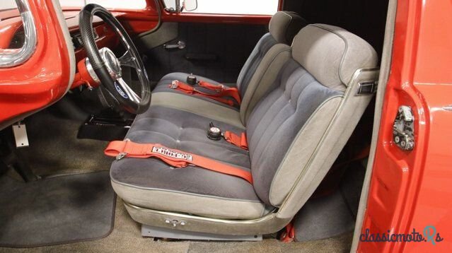 1957' Ford Courier photo #3