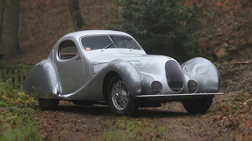 « Ces voitures n’intéressent plus personne » : quand des jeunes font mentir un consensus !