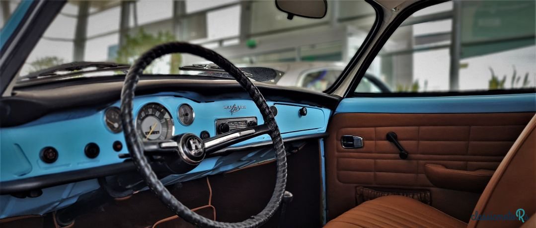 1969' Volkswagen Karmann Ghia photo #6