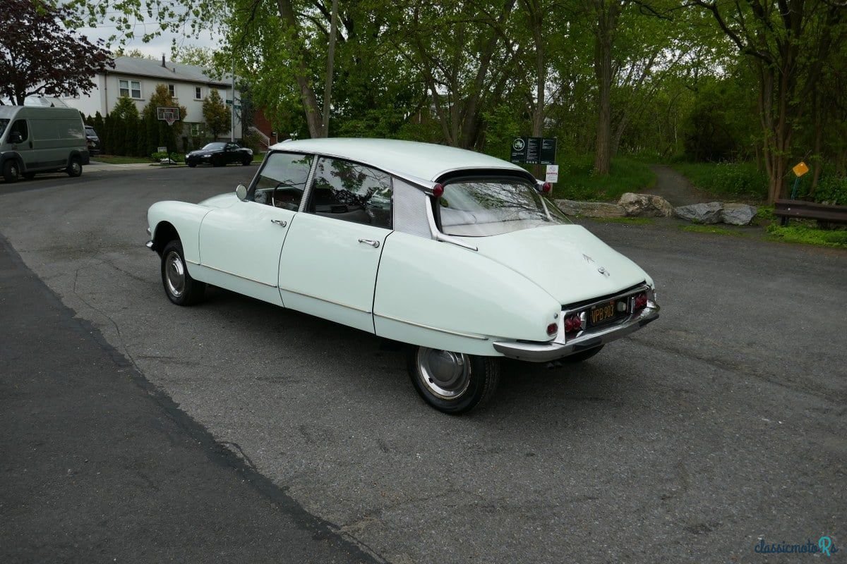 1967' Citroen DS photo #5
