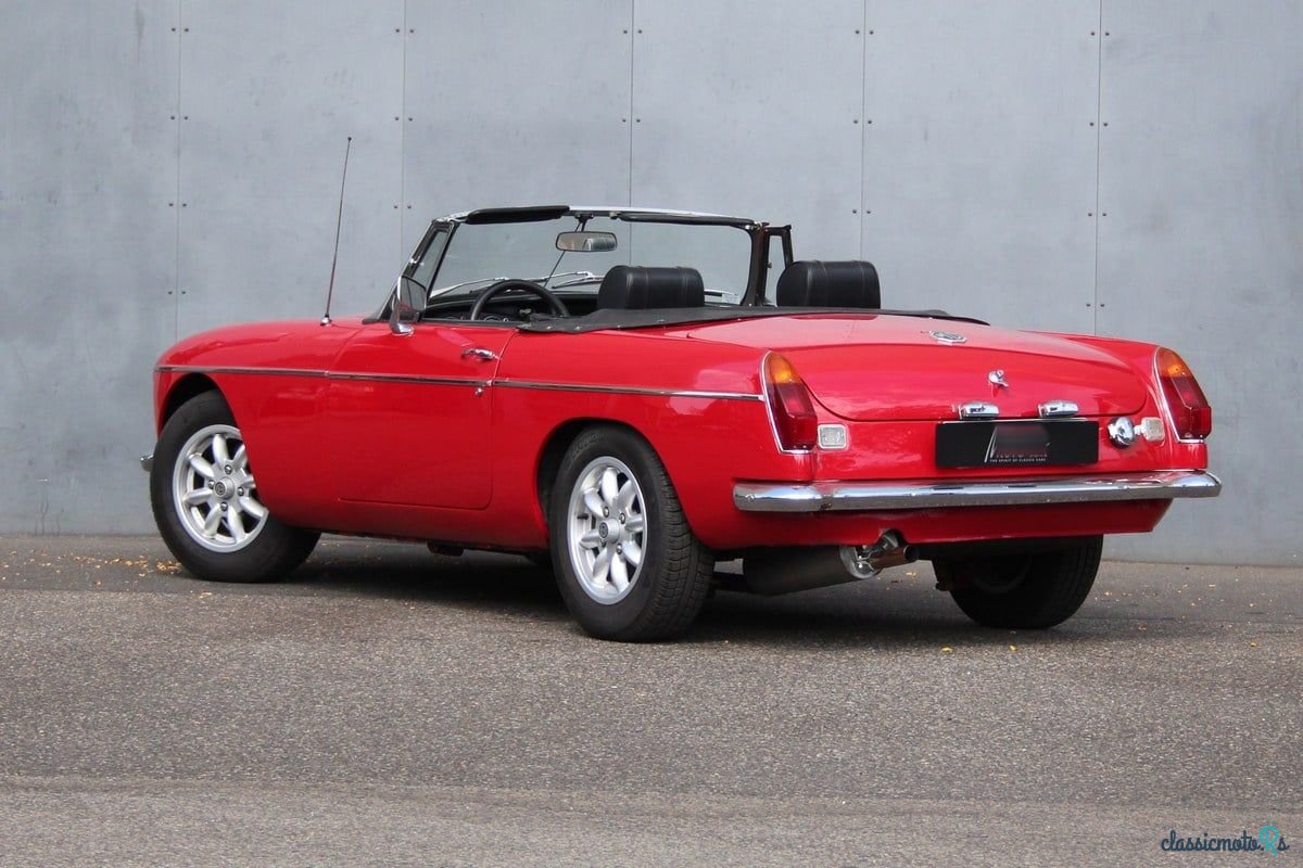 1972' MG MGB photo #2