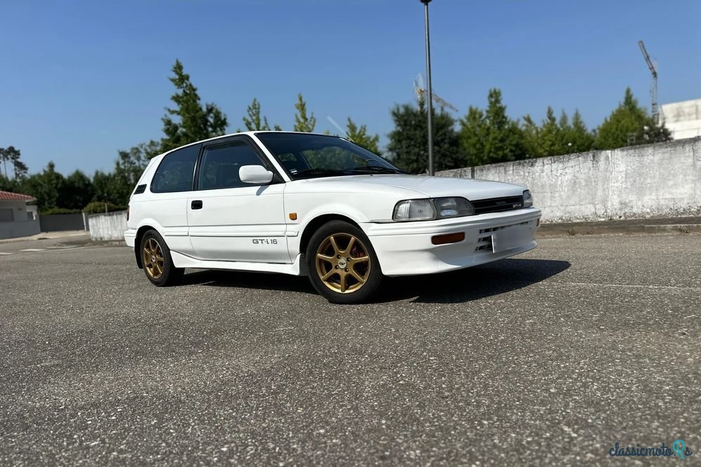1987' Toyota Corolla photo #2