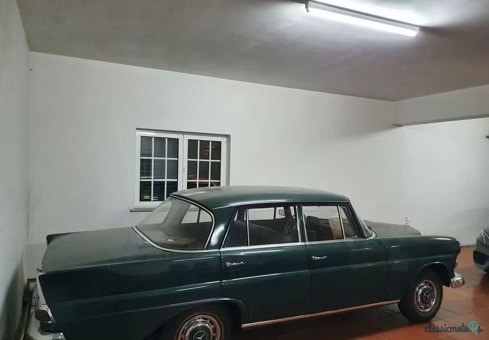 1960' Mercedes-Benz W110 photo #2