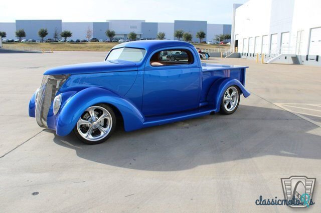 1937' Ford Pickup photo #2