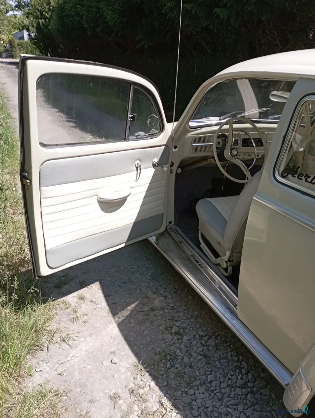 1966' Volkswagen Garbus photo #6