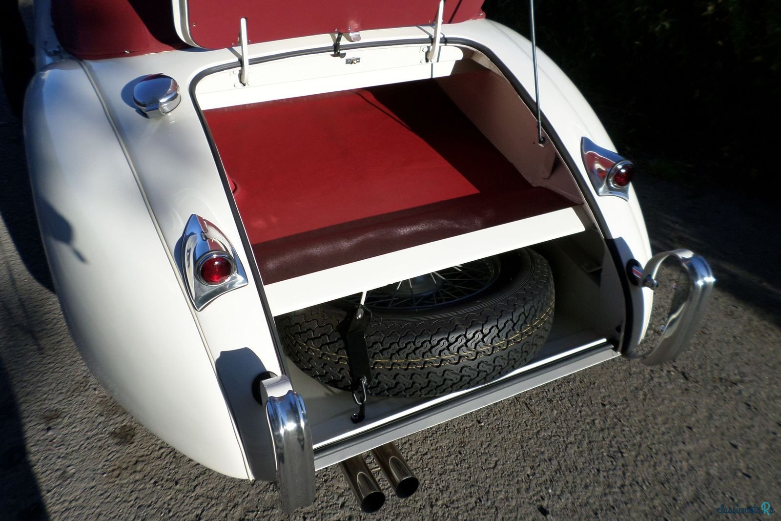 1953' Jaguar Xk120 photo #5