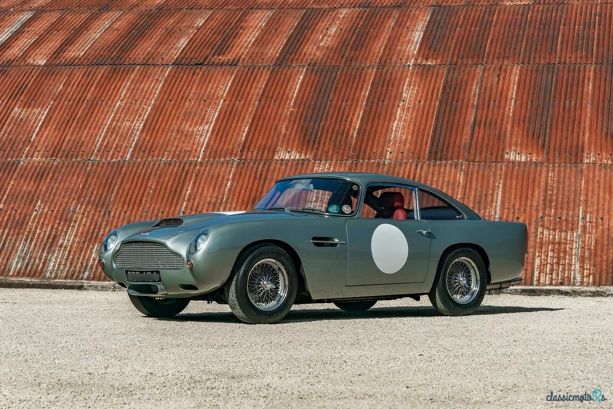 1962' Aston Martin DB4 photo #2