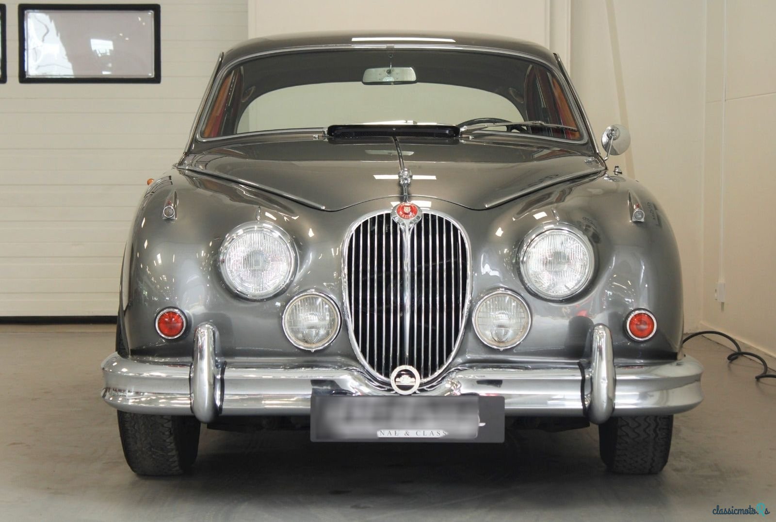 1961' Jaguar Mk. Ii photo #3