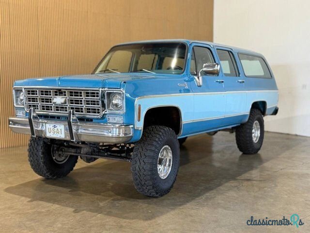 1977' Chevrolet Suburban photo #2