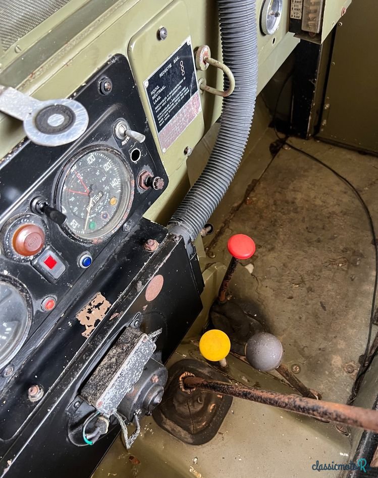 1972' Land Rover Serie III photo #4