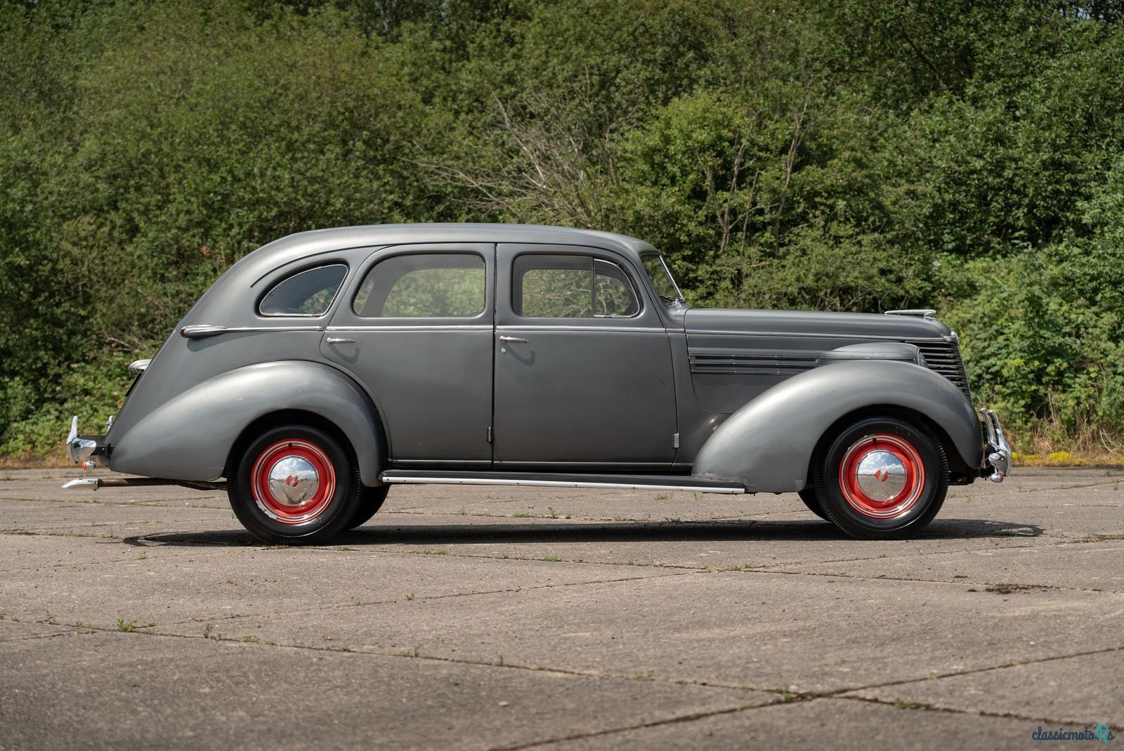 1939' Hupmobile Senior Six photo #4