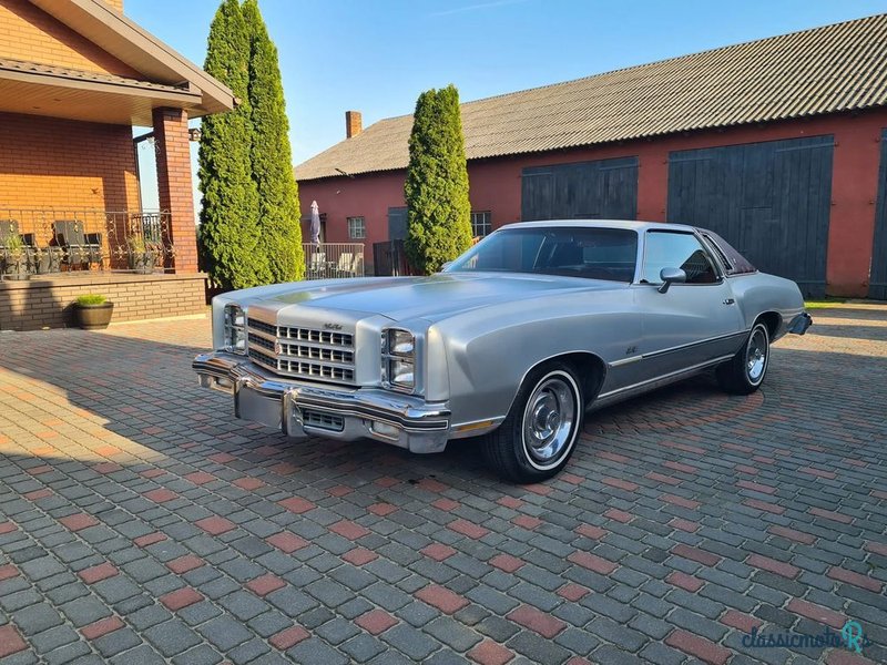 1976' Chevrolet Monte Carlo photo #1