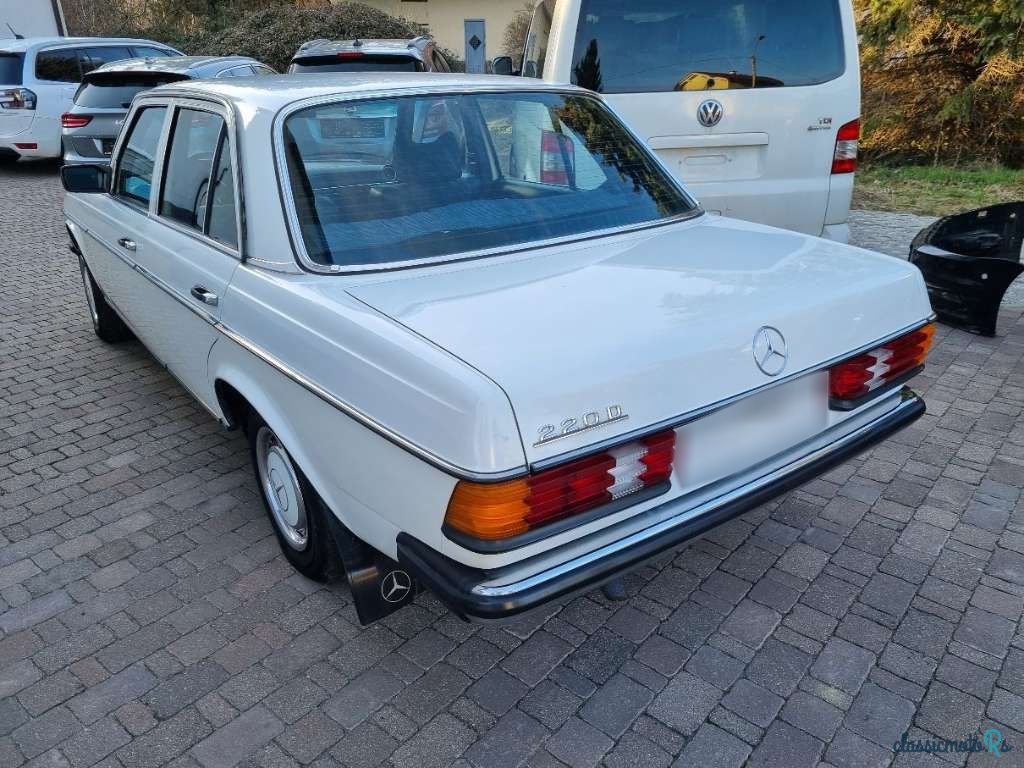 1976' Mercedes-Benz 240 D W123 photo #4