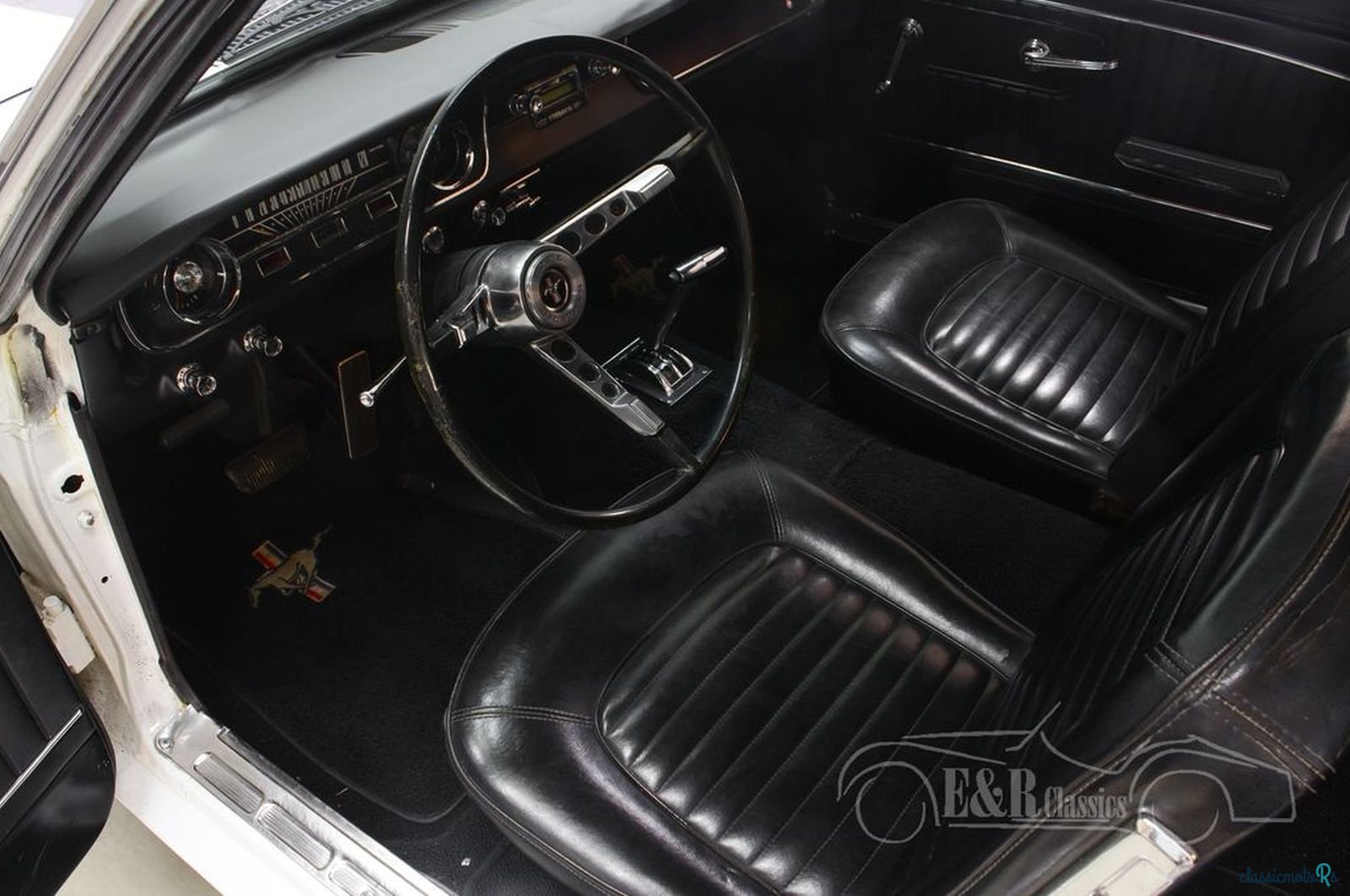 1965' Ford Mustang photo #2