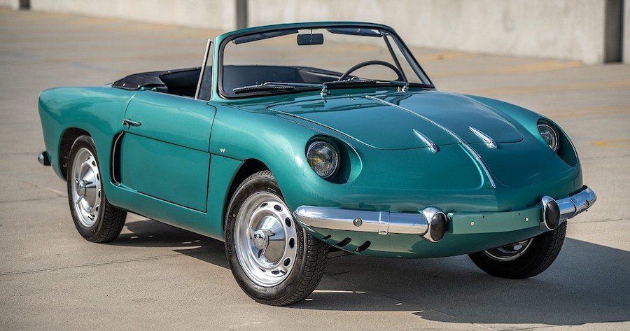 This 1962 Willys Interlagos Is a Rare, Brazilian-Made Sports Car With Alpine Roots