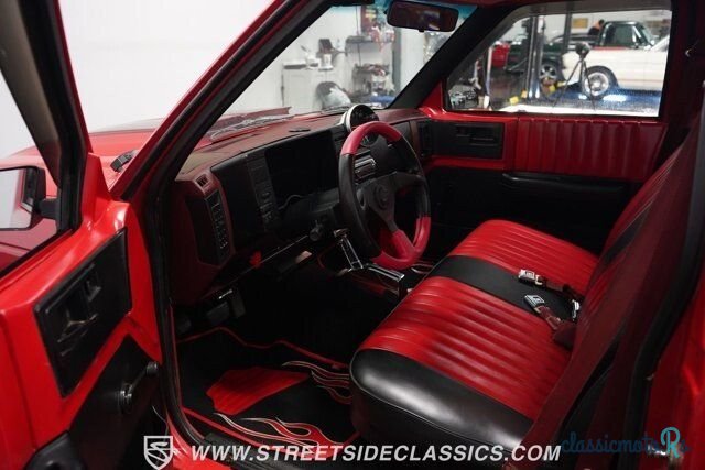 1986' Chevrolet S10 Pickup photo #4