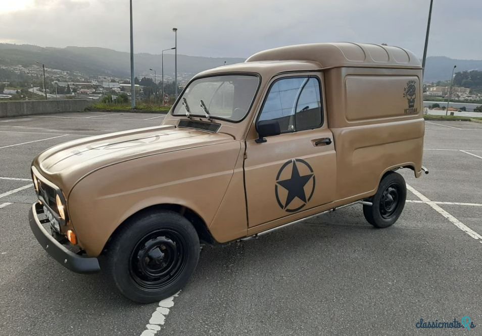 1979' Renault 4 photo #2