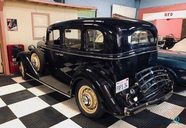 1934' Chevrolet Delux photo #4