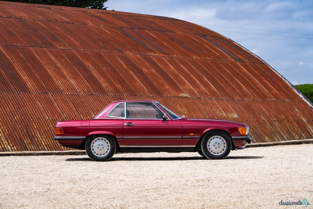 1989' Mercedes-Benz Sl Class photo #1
