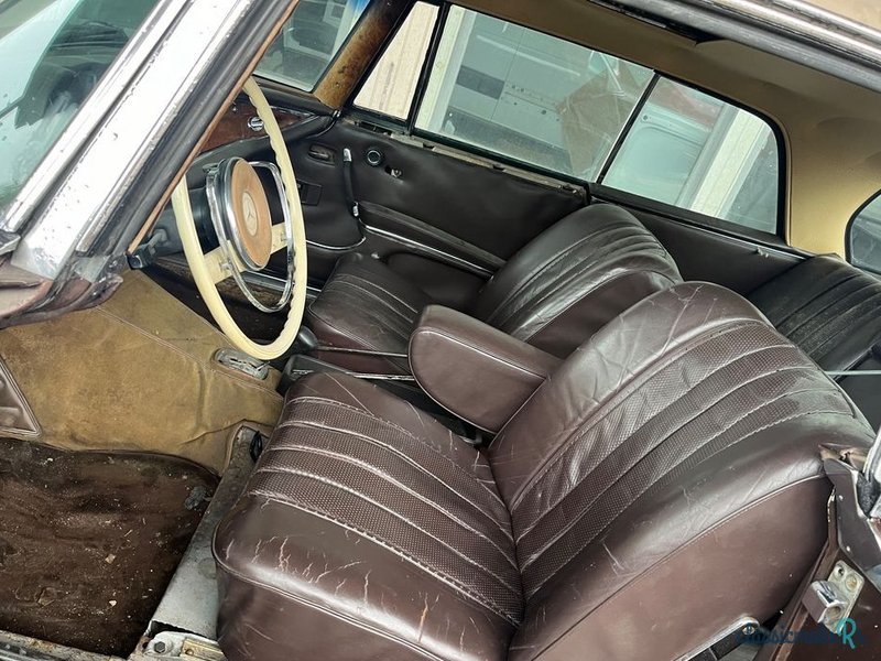 1967 Mercedes Benz 300SE W112 For Sale Poland