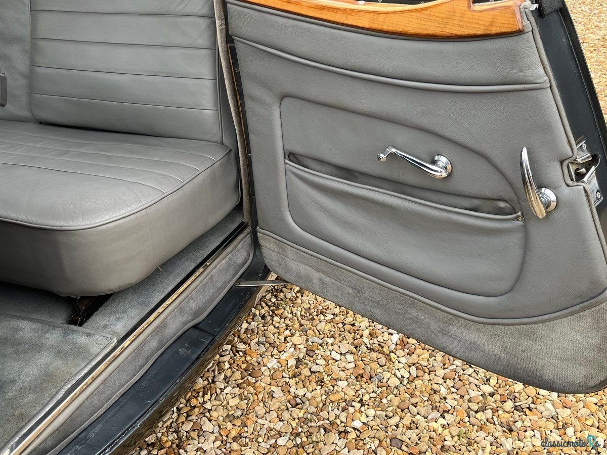 1949' Triumph Roadster photo #6