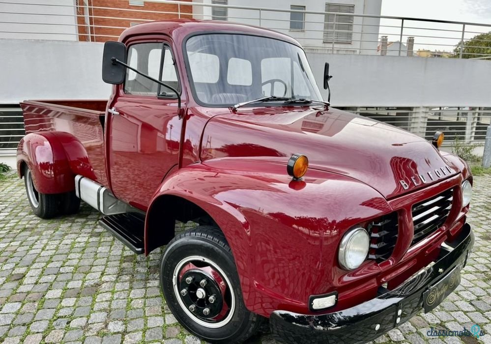 1978' Bedford J3 Pickup photo #3