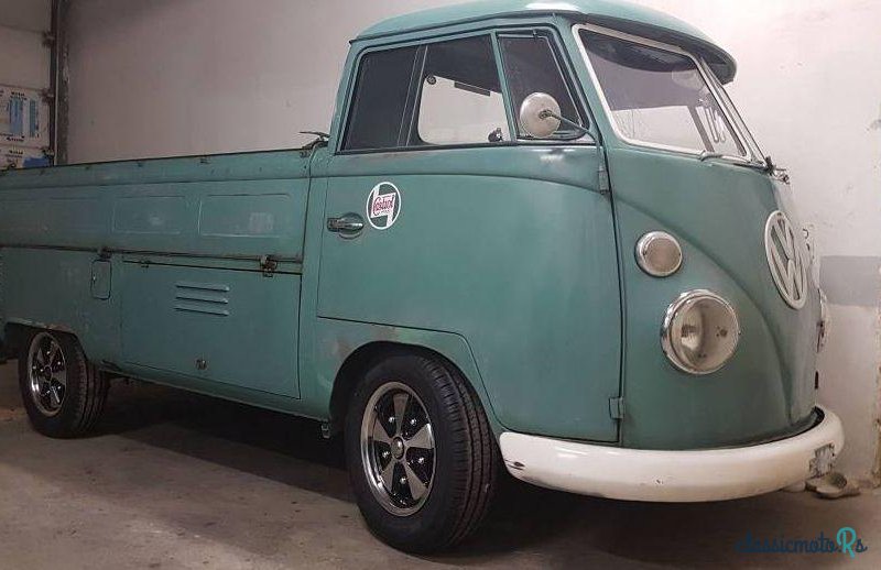 1962' Volkswagen Transporter Caravelle photo #2