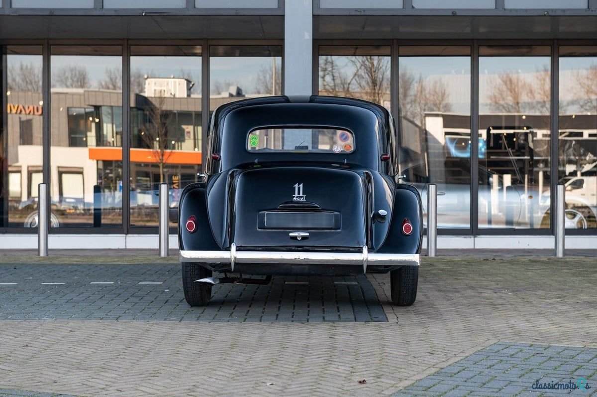 1952' Citroen B11 photo #4