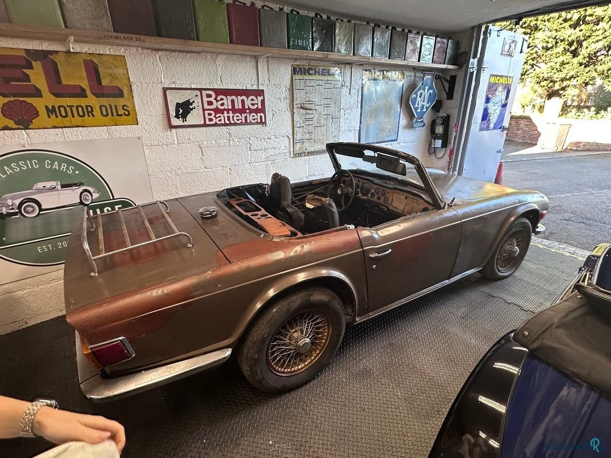 1970' Triumph TR6 photo #1