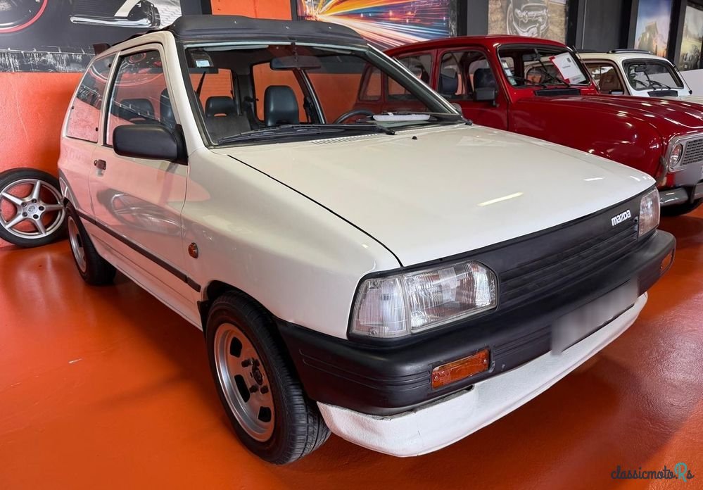 1988' Mazda 121 1.1 Canvas Top photo #2