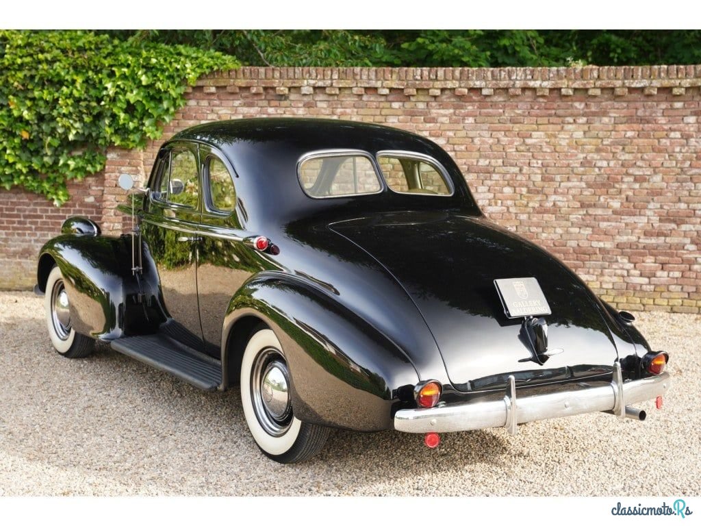 1938' Oldsmobile Business Coupé “F-Series” photo #2