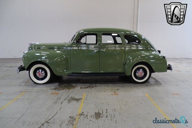 1941' Plymouth Deluxe photo #2