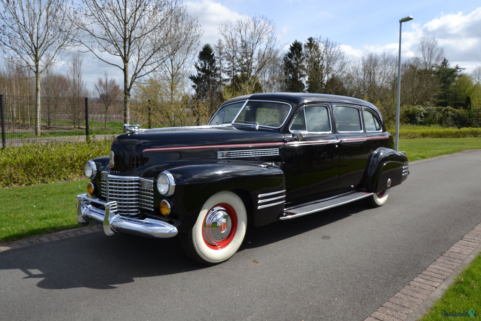 1941' Cadillac Fleetwood photo #1