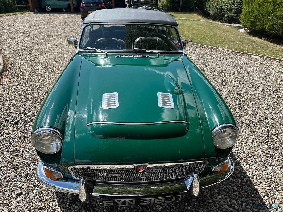 1968' MG MGC photo #2