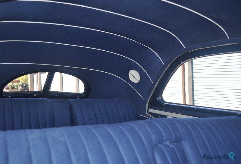 1937' Cord 812 photo #6