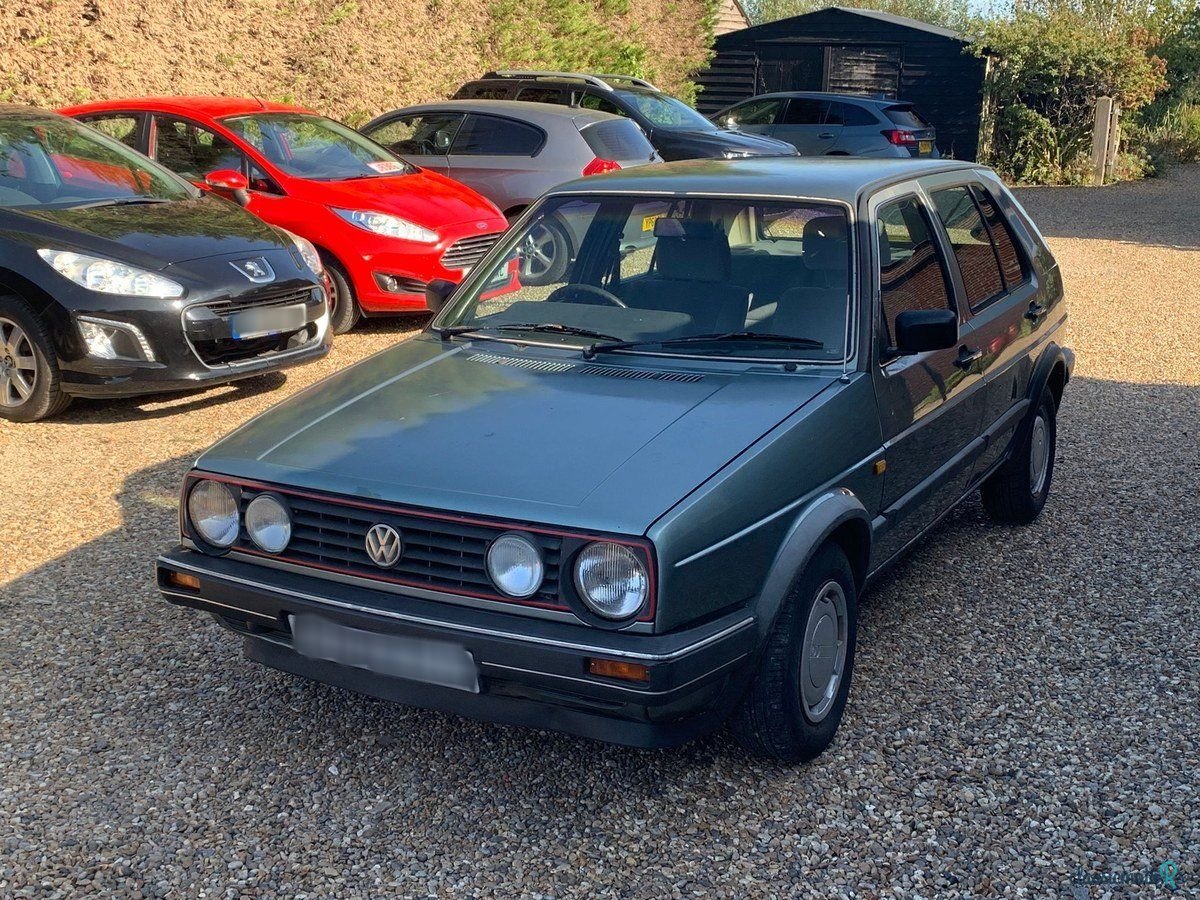 1989' Volkswagen Golf photo #1