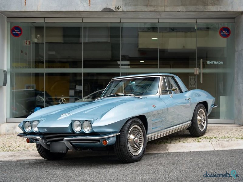 1964' Chevrolet Corvette photo #3