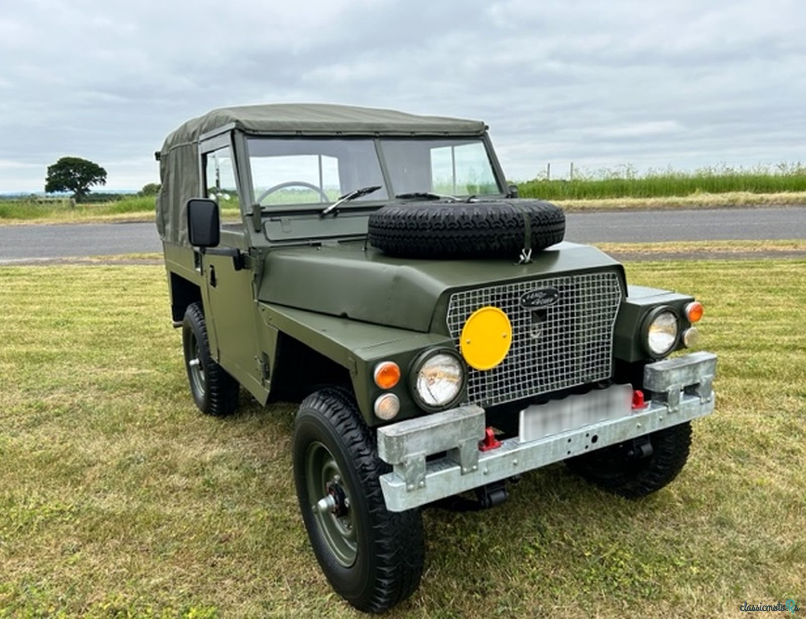 1980' Land Rover Lightweight photo #2