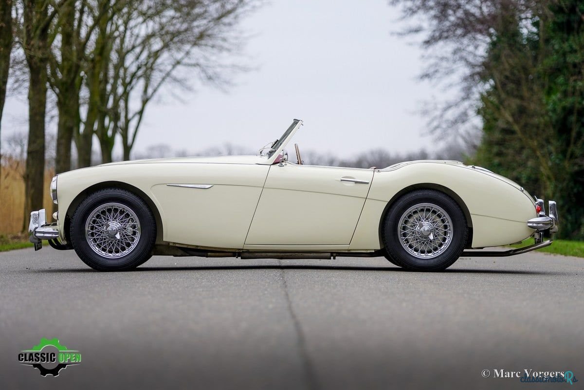 1961' Austin-Healey 3000 photo #3