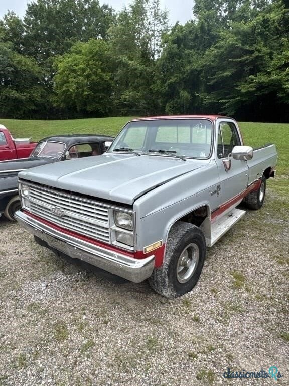 1984' Chevrolet C/K Truck photo #2