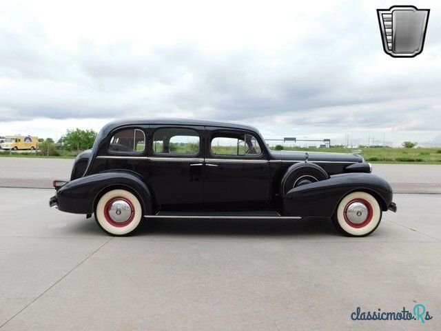 1937' Cadillac Fleetwood photo #4