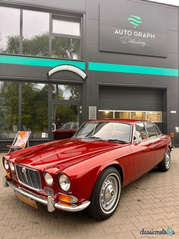 1972' Jaguar XJ photo #3