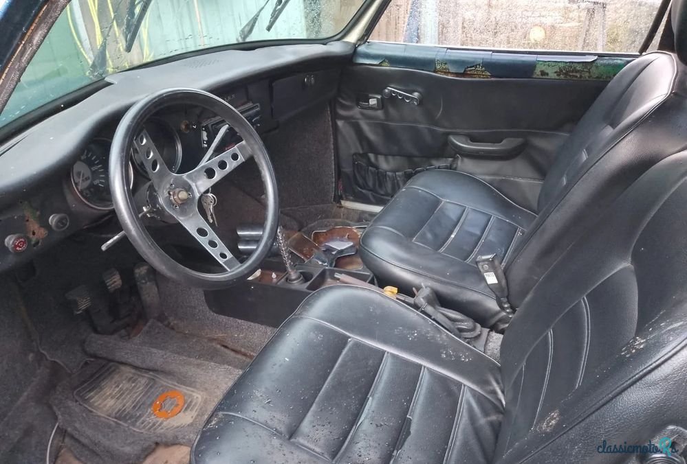 1974' Volkswagen Karmann Ghia photo #4