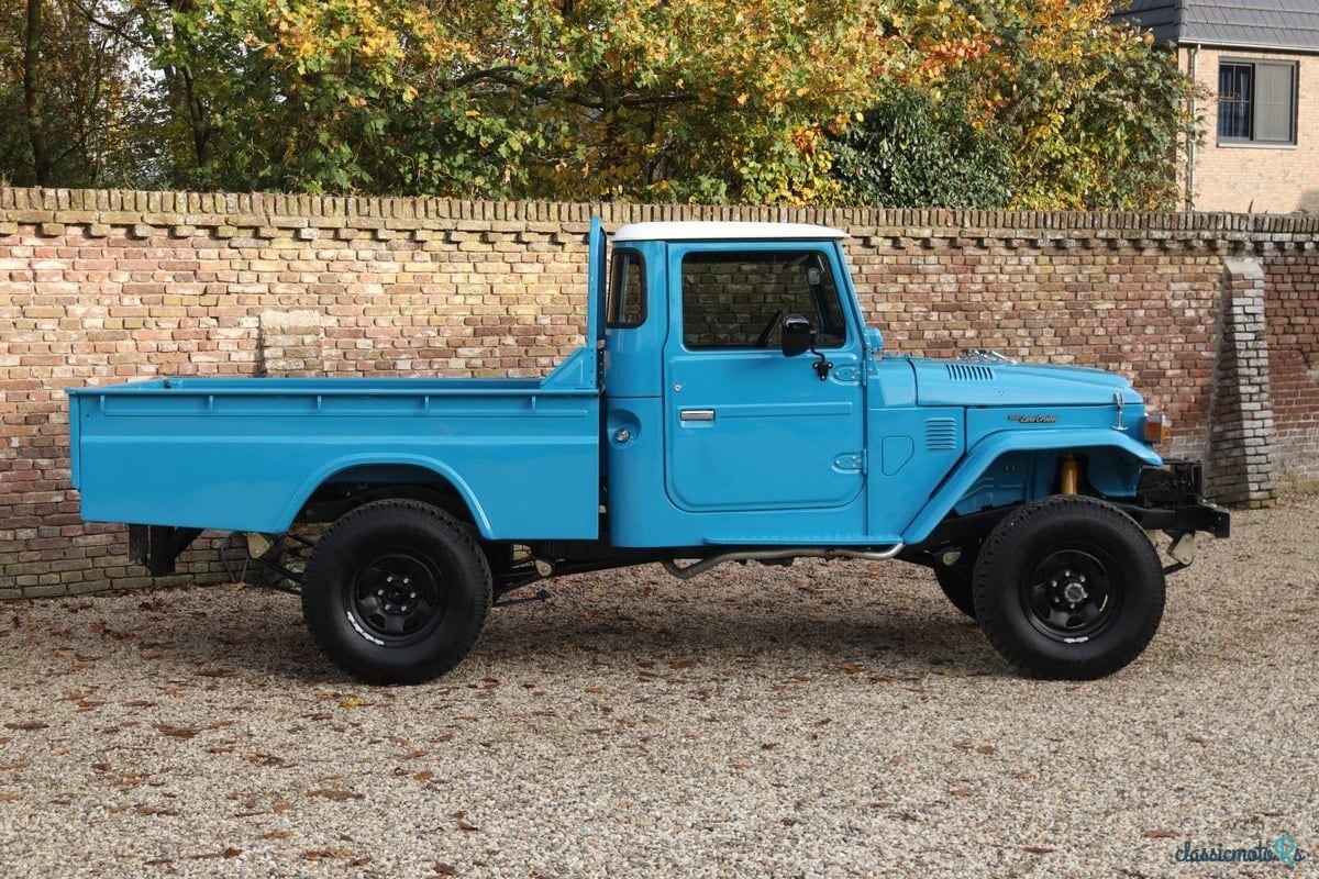 1982' Toyota Land Cruiser photo #5