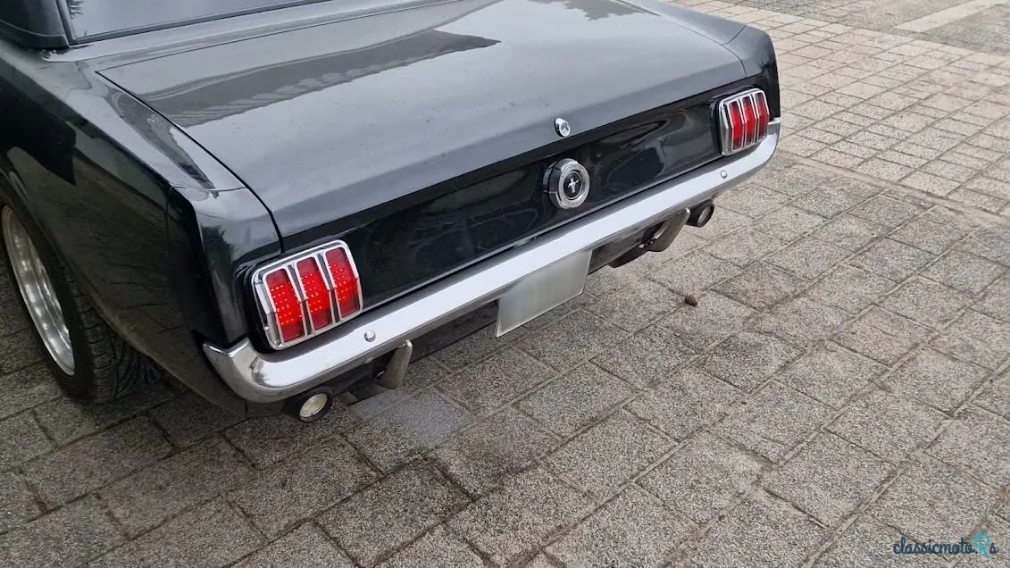 1964' Ford Mustang photo #2