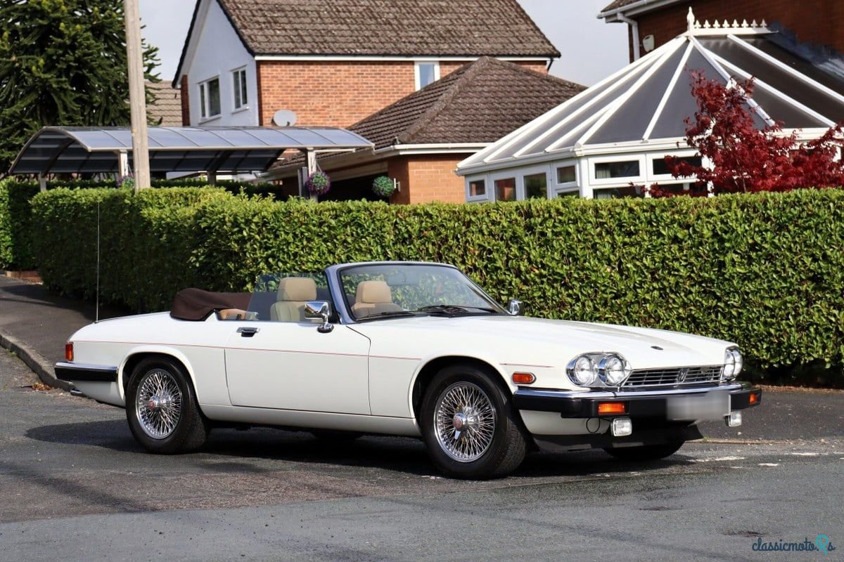 1989' Jaguar XJS photo #1